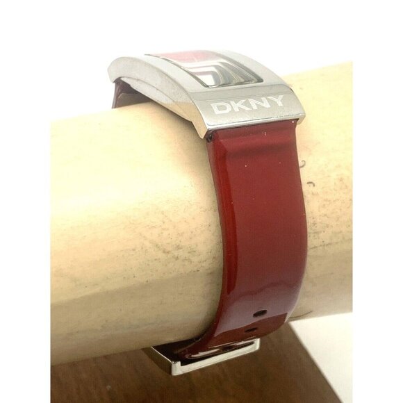 DKNY Women's Watch NY4747 Quartz Red Dial Tank 21x43mm Leather Strap - Picture 11 of 13